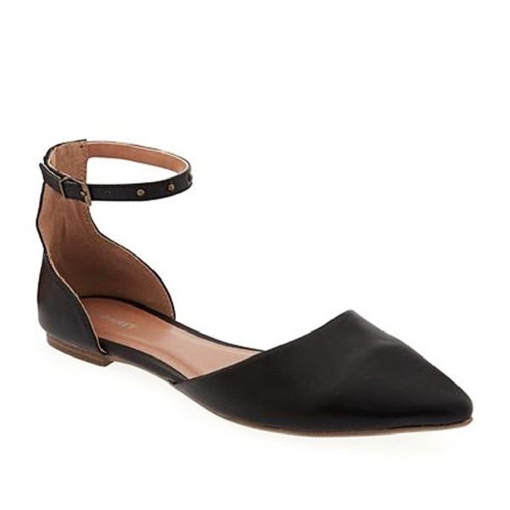 OLD NAVY black leather ankle strap pointed flats